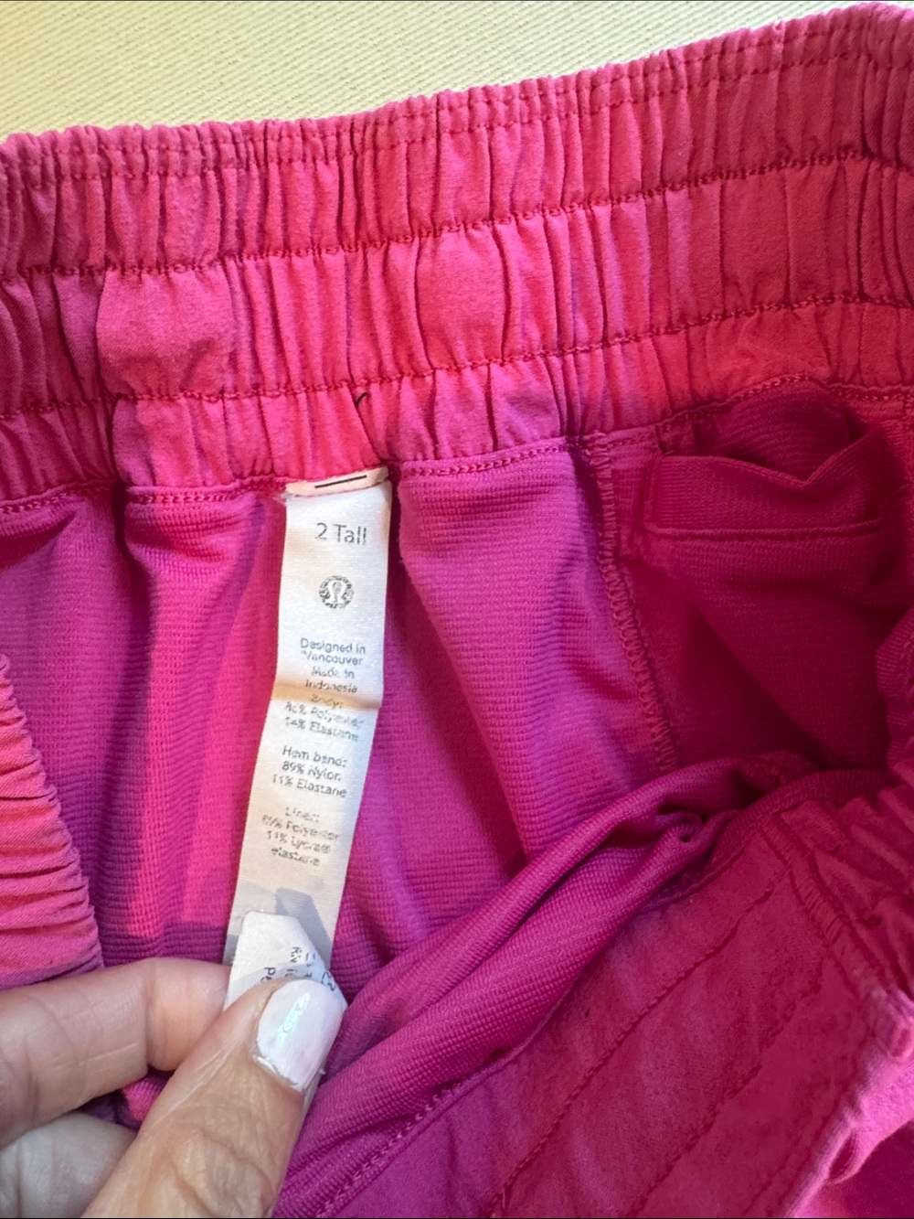 Lululemon Hotty Hot 4” Tall - Picture 4 of 5